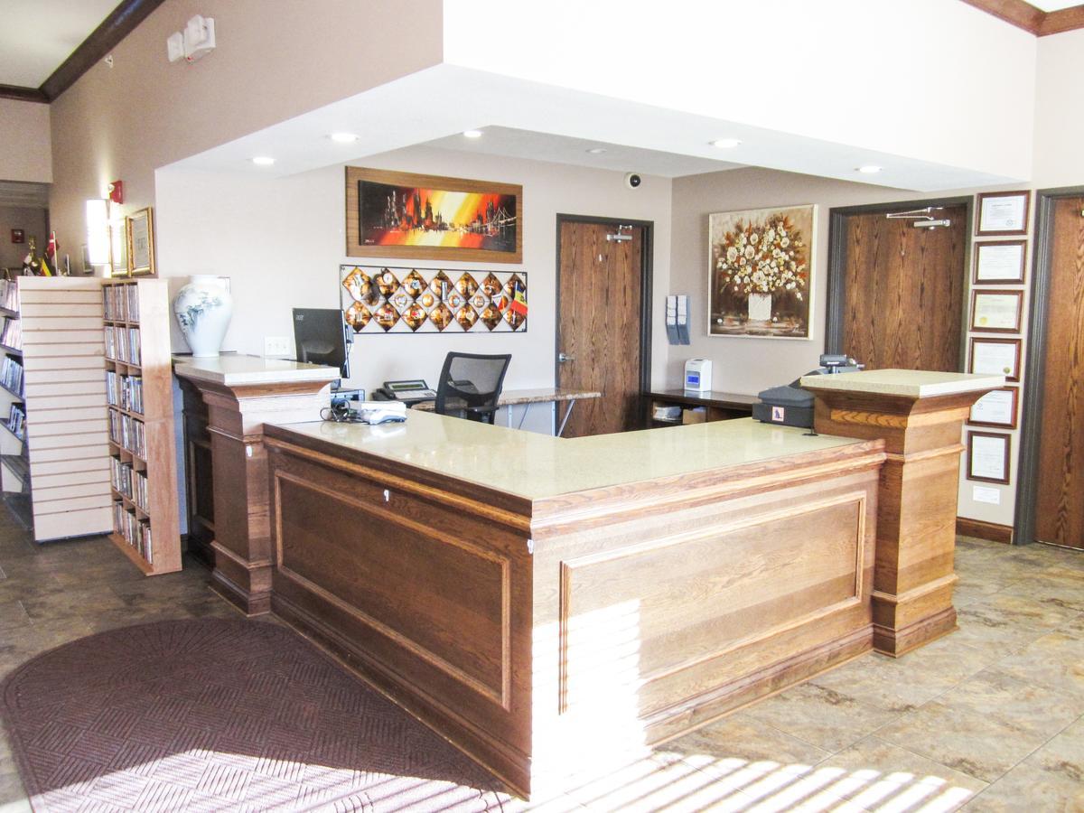 Hotel Bell's Extended And